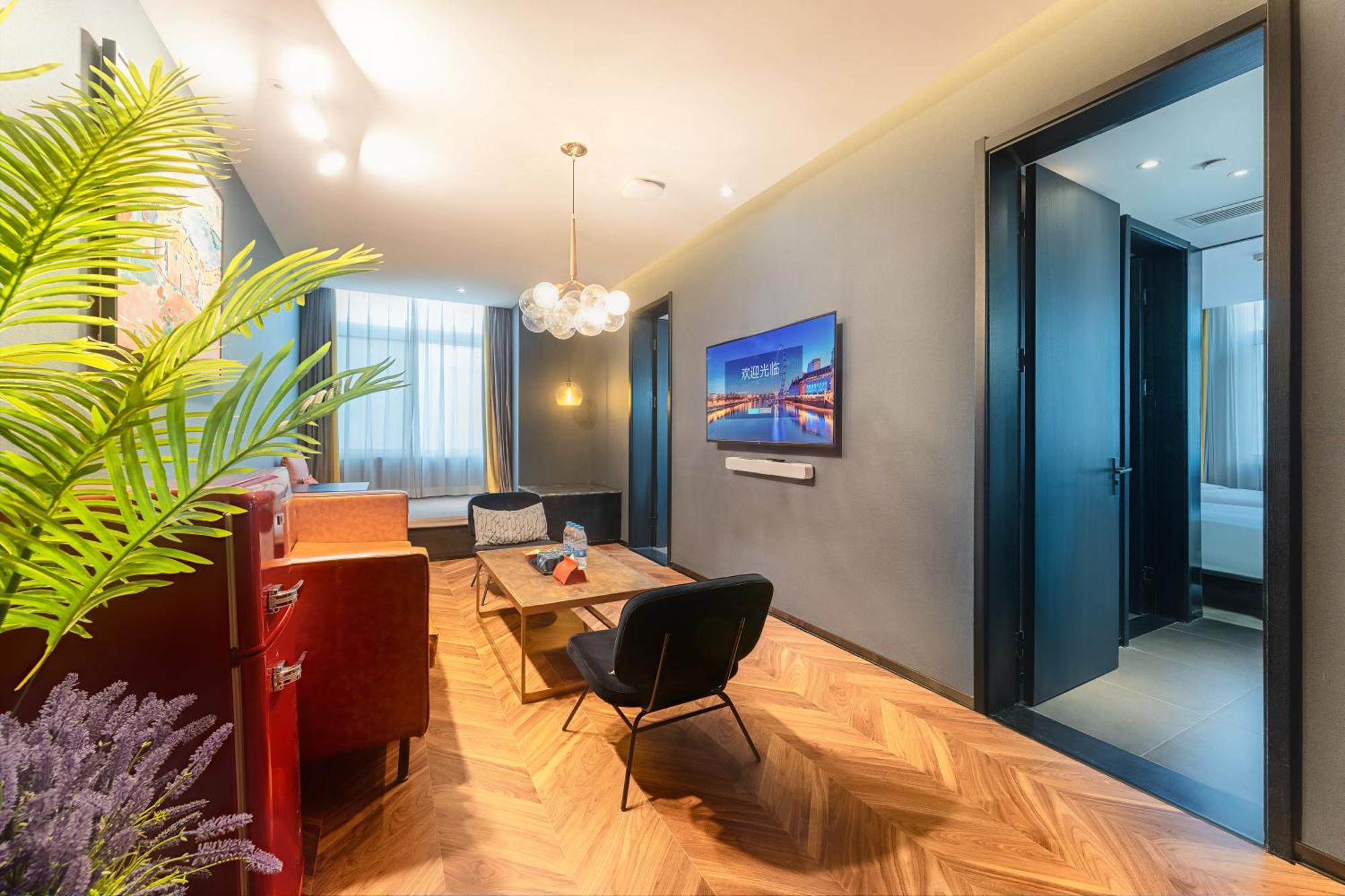 Hesu Designer Hotel & Suites -Near Xi'An Drum Tower And Yongning Gate -Free Laundry Luggage Storage -Kitty Cafe With Freshly Ground Coffee -24H Front Desk -English Service Ngoại thất bức ảnh